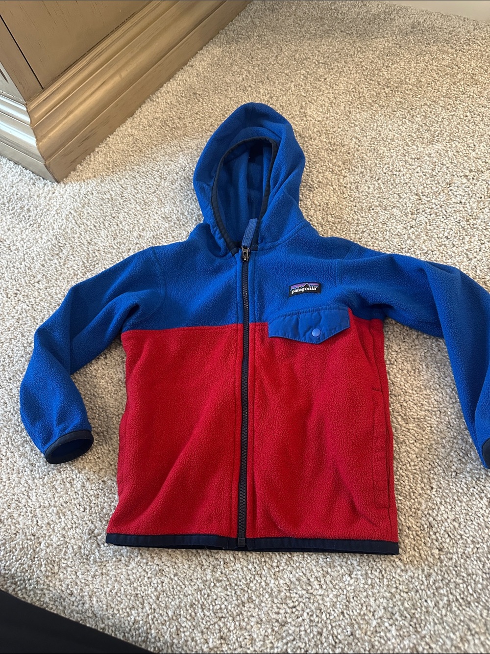 Patagonia blue and red hooded fleecr with pockets size 2T